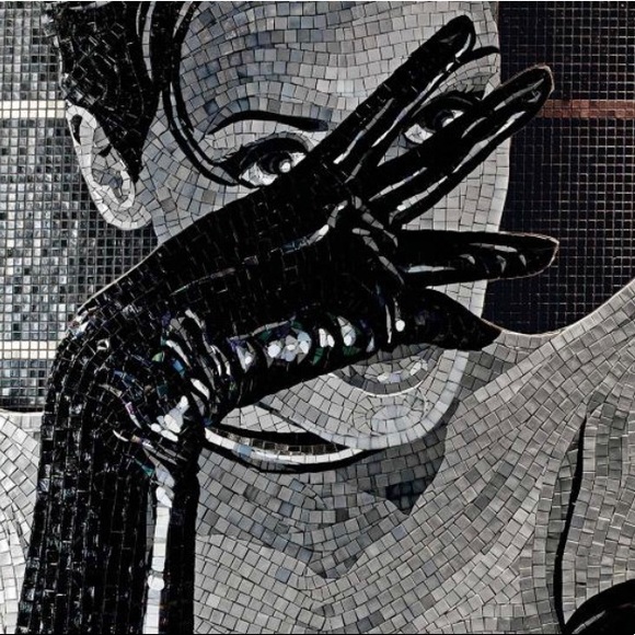 Meet your Posher, Anna - Picture 6 of 7